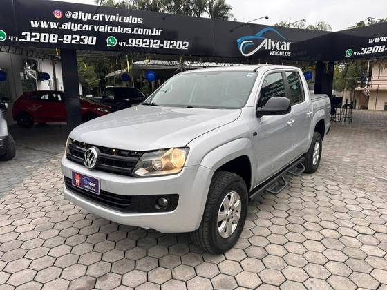 VOLKSWAGEN AMAROK 2.0 4X4 CD 16V TURBO INTERCOOLER DIESEL 4P MANUAL VOLKSWAGEN AMAROK 2.0 4X4 CD 16V TURBO INTERCOOLER DIESEL 4P MANUAL